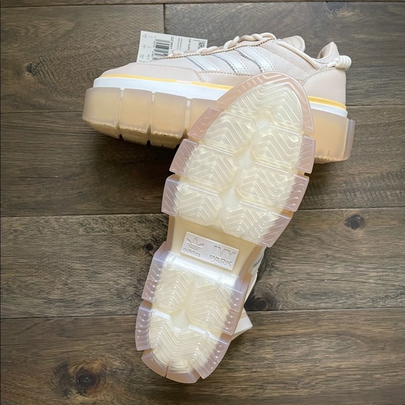 Adidas IVY Park Super Sleek Chunky. WMNS 8.5 NWT - Picture 3 of 5
